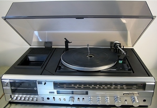 Pioneer KH-8833 Centrex Music System.jpg